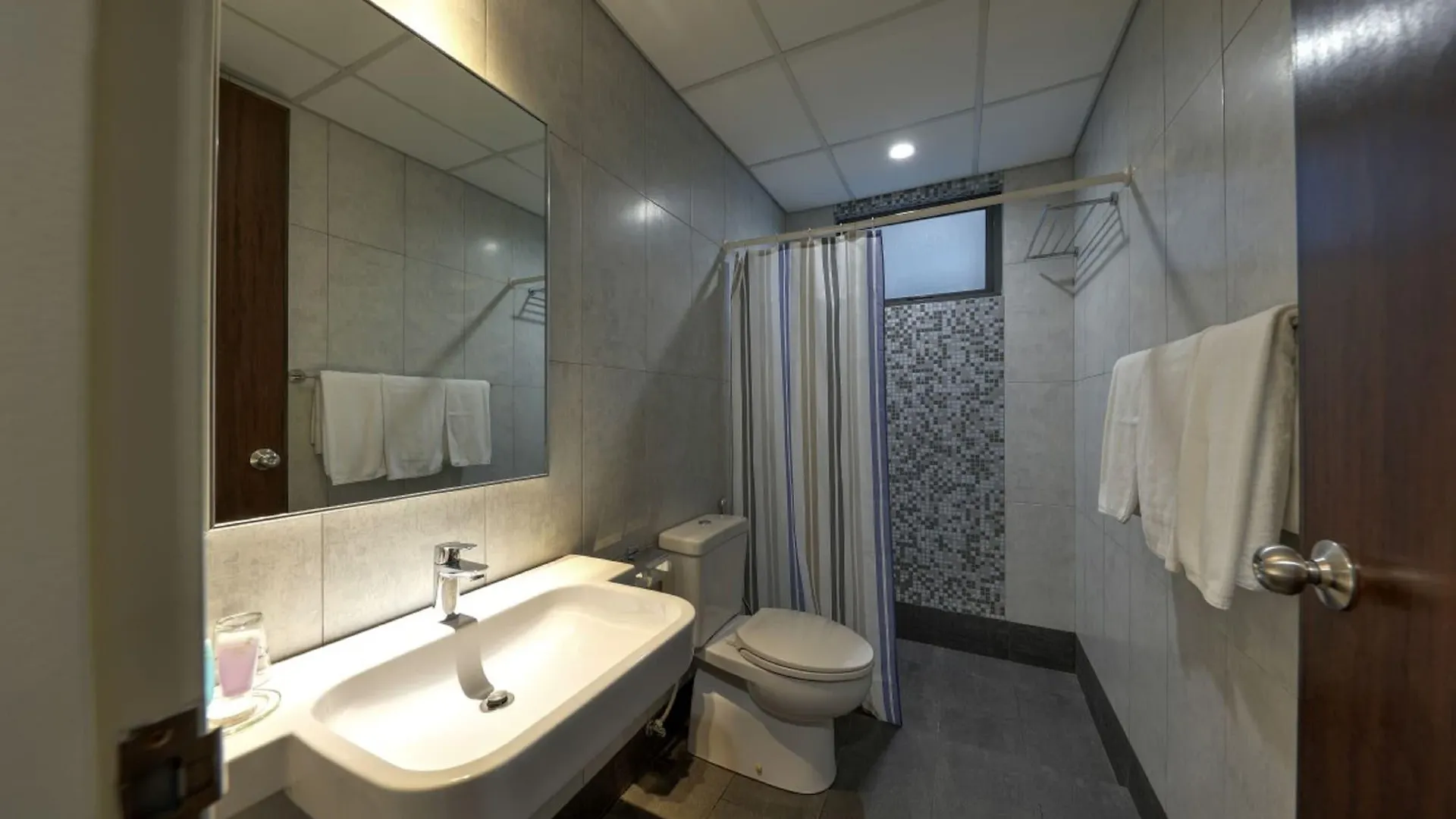 Acappella Suite Hotel, Shah Alam