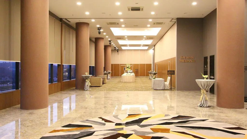 Acappella Suite Hotel, Shah Alam 4*,